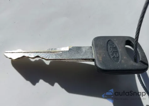 1998 Ford Ranger Splash/Xl/Xlt из США, поврежденный, VIN 1FTZR15X8WPA73500